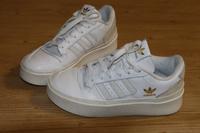 Adidas Forum Bonega Damen Damen Schuhe Sneakers Gr.38 2/3 Hessen - Gießen Vorschau