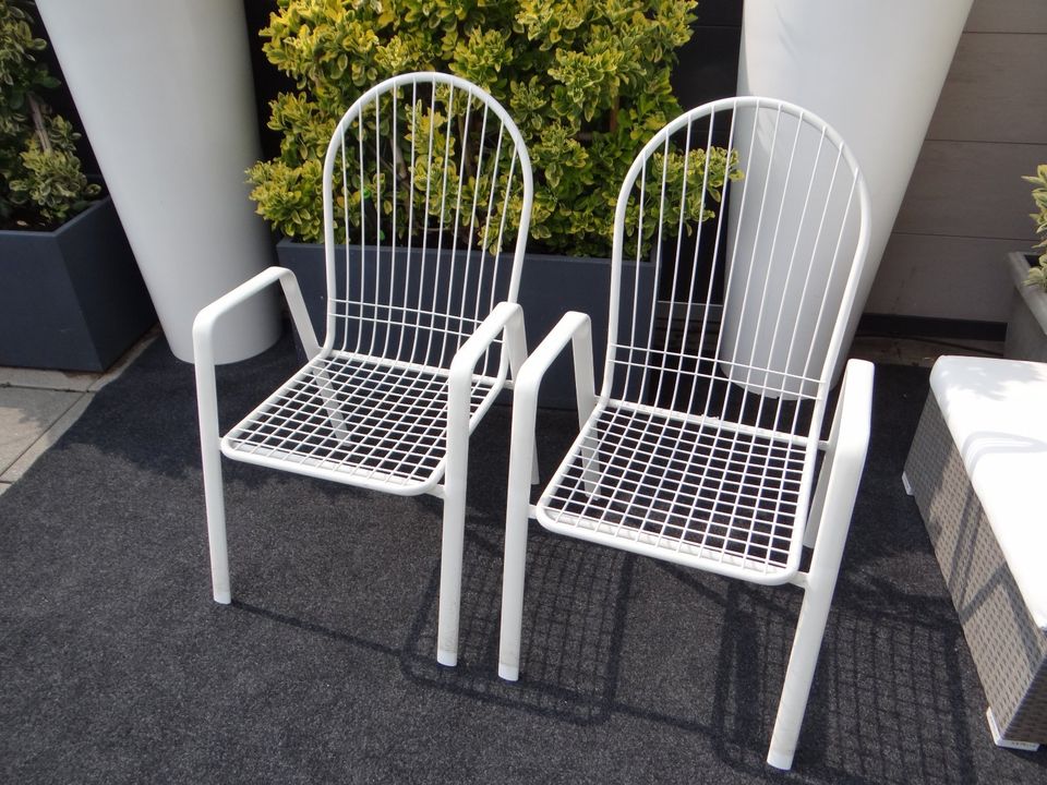 2x Metall Terrasse Garten Balkon stabil Stühle Weiss Stuhl in Bayern -  Schweinfurt | eBay Kleinanzeigen ist jetzt Kleinanzeigen