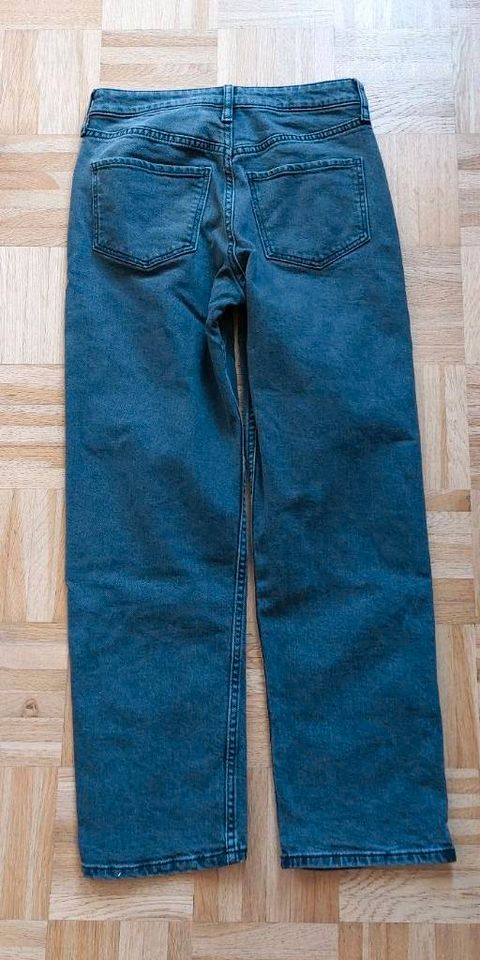 2 Jeans H&M schwarz / gemustert Größe 140 Setpreis 18 € in Hamburg