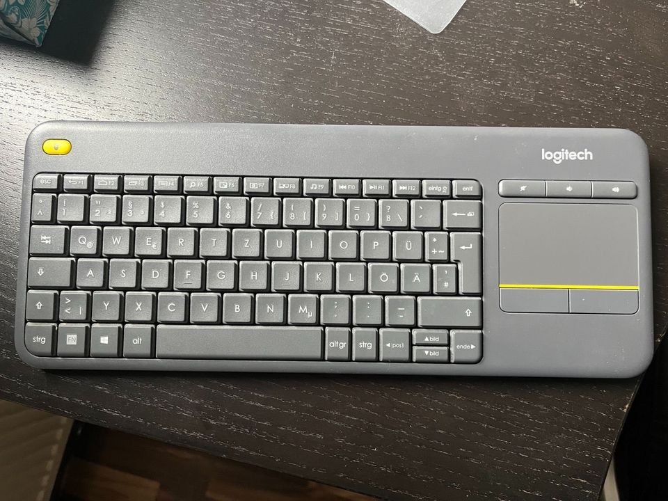 Logitech Tastatur in Halle