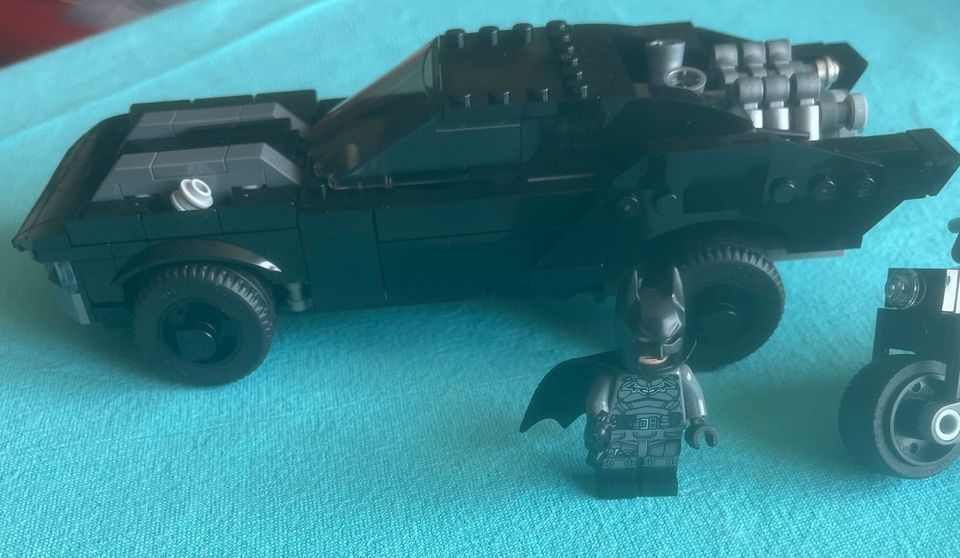 Lego The Batman - Batmobil + Motorrad + MINIFIGUR - 76181, 76183 in Hannover