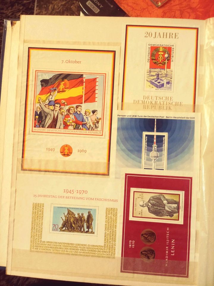 Briefmarken-Sammlung in Halle