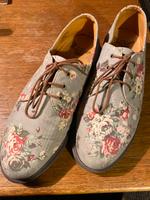 Dr. Martens Air Wair Größe 42 Niedersachsen - Hagenburg Vorschau