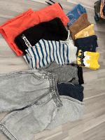 Jungen Sommer packet convolut gr.128 Shorts t Shirt zara H&M Nordrhein-Westfalen - Mülheim (Ruhr) Vorschau