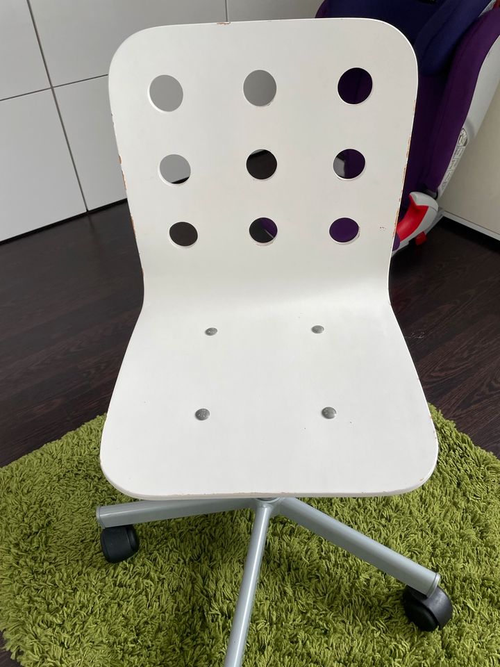 Schreibtischstuhl Stuhl Kinder Ikea zu verschenken bis 14.5. in Heiningen