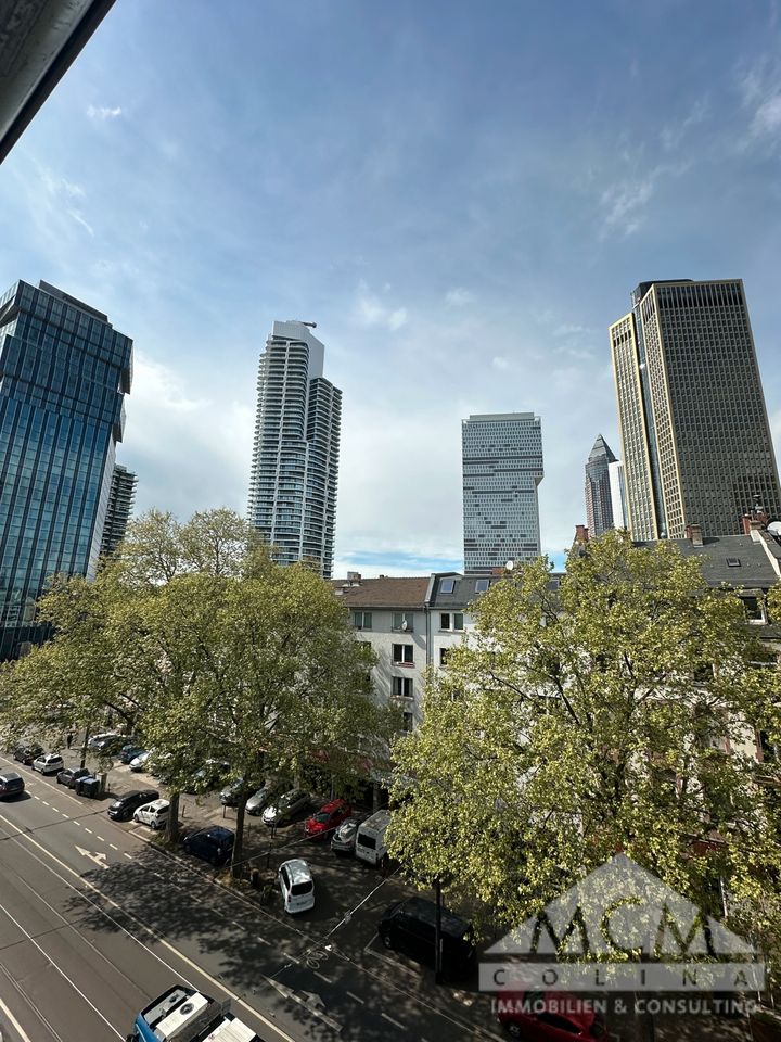 ERSTBEZUG! Lichtdurchflutete Studiowohnung mit Ausblick auf die Frankfurter Skyline in Frankfurt am Main