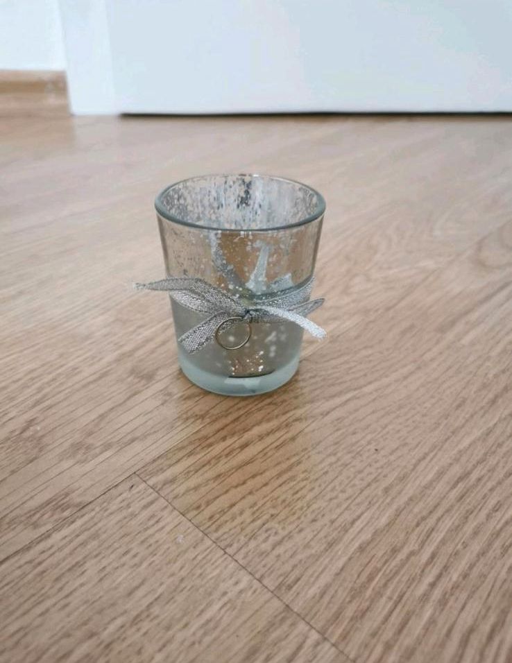 Teelichthalter Glas Silber in Minden
