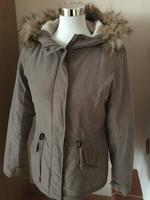 Winterjacke, Jacke, Damen, Gr.S, Fa. Only, Khaki ( Beige/ Grün) Niedersachsen - Oyten Vorschau