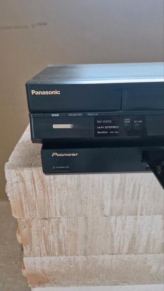 VHS Kassetten Spieler Panasonic in Niefern-Öschelbronn