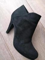 Stiefeletten Nordrhein-Westfalen - Kerpen Vorschau