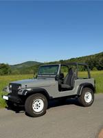 Jeep Wrangler 4.0 TÜV Neu, Top Zustand Hessen - Glashütten Vorschau