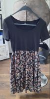 Shein VCAY Kleid mit Blumenmuster U-Ausschnitt hohe Taille M/38 Baden-Württemberg - Wertheim Vorschau