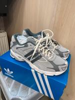 Adidas Response gr. 41.5 neu Bochum - Bochum-Ost Vorschau