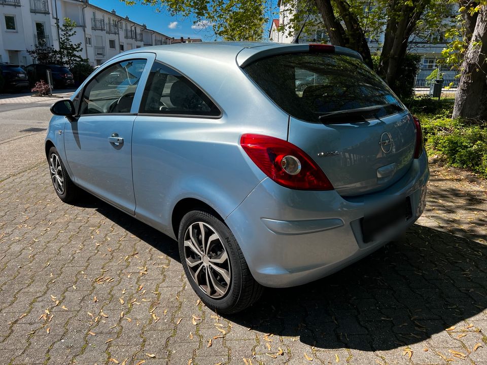 Opel Corsa 1.4 90ps in Ludwigshafen