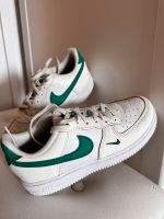 Airforce One Nike Gr. 34 sneaker/Turnschuhe weiß grün Berlin - Köpenick Vorschau