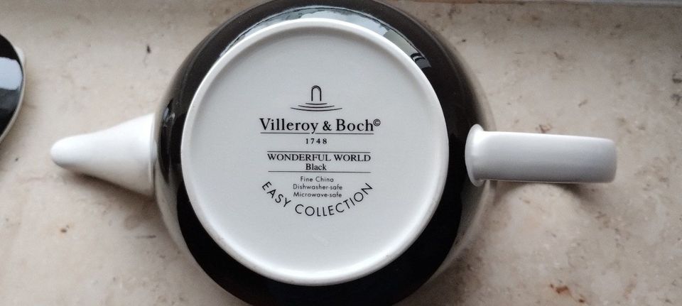 Villeroy und Boch - Wonderful World Teekanne Kaffeekanne Black in Essen