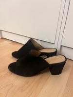Levi‘s Schuhe mit Blockabsatz Gr. 38 Düsseldorf - Benrath Vorschau