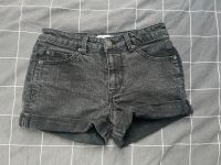 Jeansshorts von Pull&Bear 32 dunkelgrau Sachsen - Olbernhau Vorschau