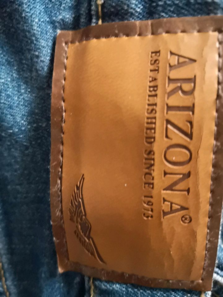 Arizona Jeans Damen xl in Oranienburg