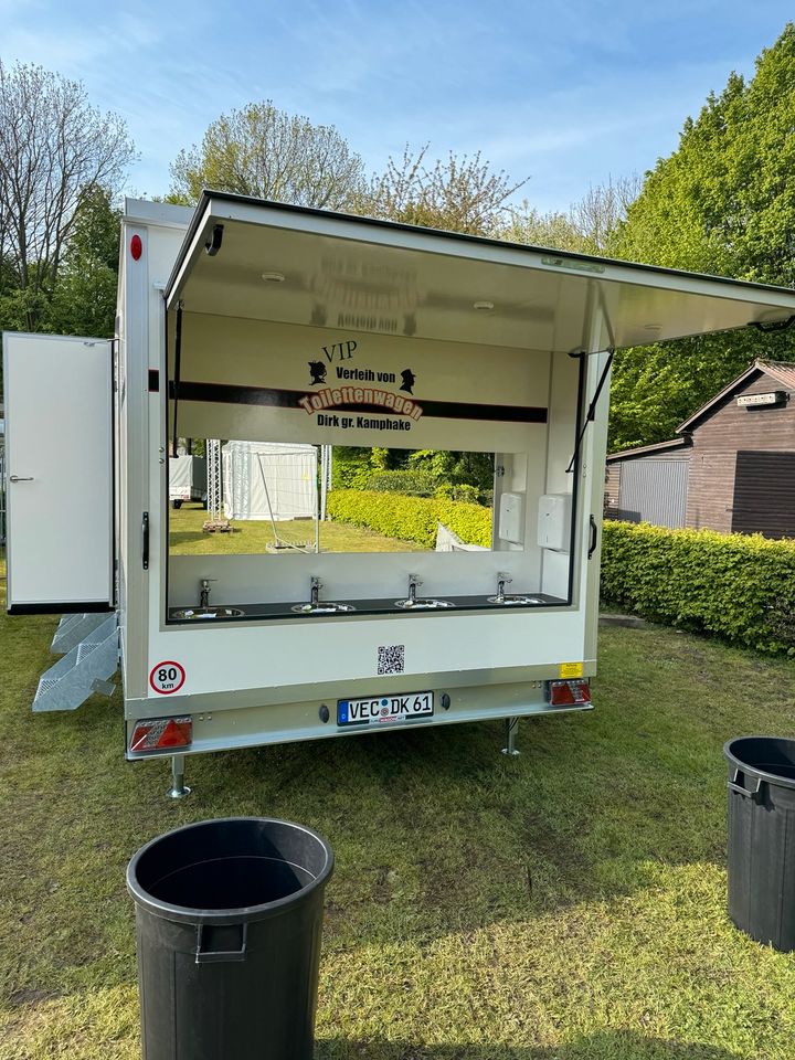 ✅ Neu ab Mai - Toilettenwagen VIP Gigant mieten ✅ WC Anhänger in Steinfeld