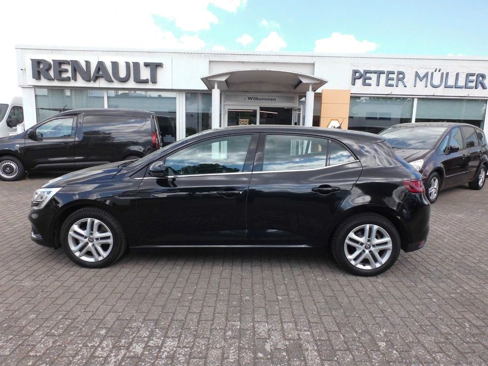 Renault Megane IV Lim. 5-trg. Experience in Rhinow