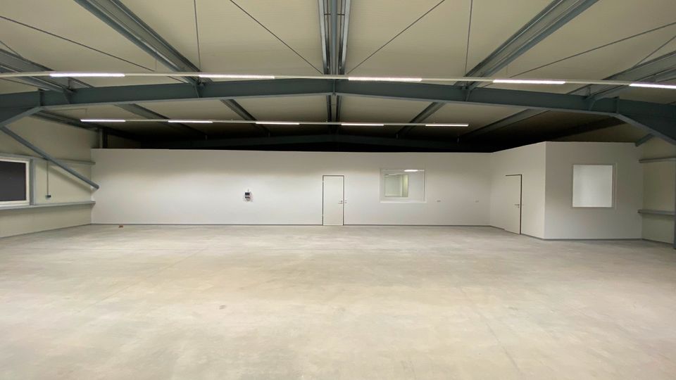 NEUBAU Büro, Halle & Lager für Gewerbe 200 m² - 1.725 m² + Außenlager & Parkfläche | Schwerte in Schwerte