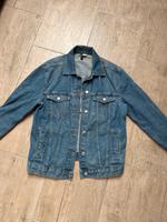Jeansjacke H&M Größe 36 Niedersachsen - Fredenbeck Vorschau