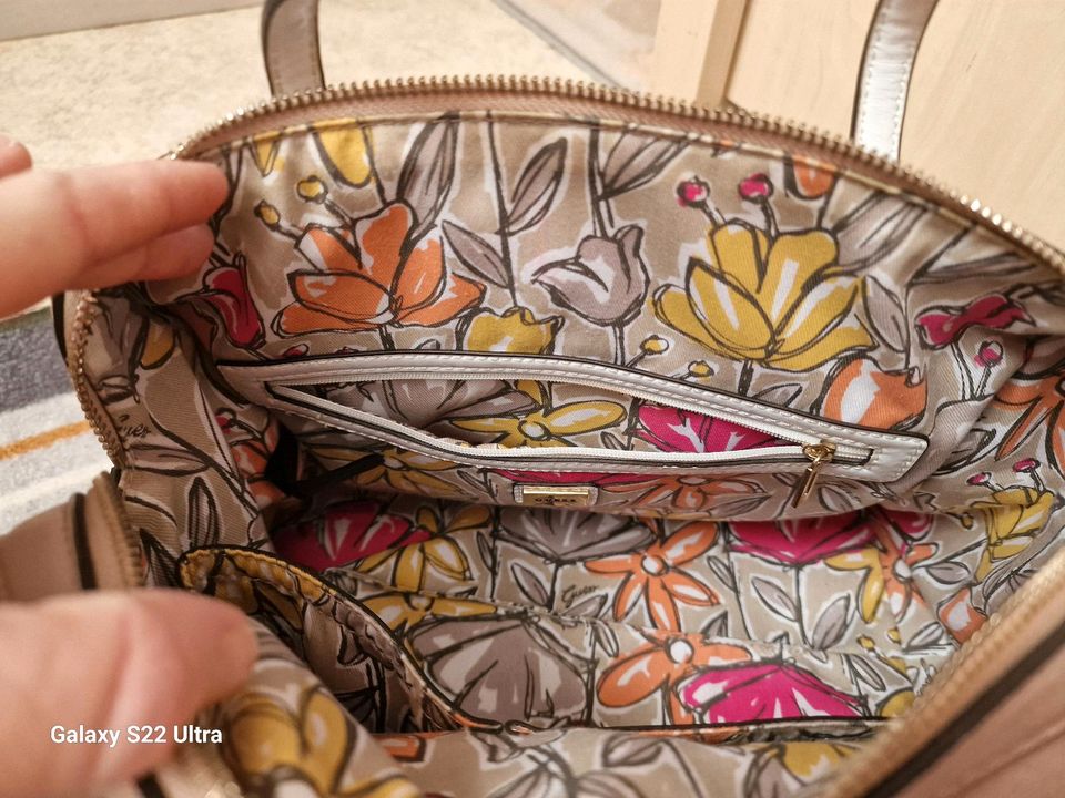 Tasche von GUESS in Schleiz