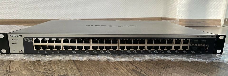 Netgear XS748T - 48-Port 10-Gigabit Smart Switch - Gebraucht in Wuppertal