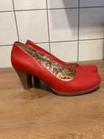 Pumps Leder Rieker rot wie neu Gr.40 Nordrhein-Westfalen - Willich Vorschau