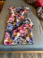 Kleid, Blume 40/42 Bayern - Gerolzhofen Vorschau