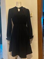 Schwarzes Damenkleid Esmara Gr. 36 Hessen - Petersberg Vorschau