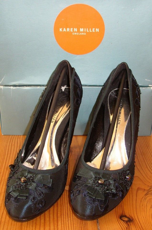 Karen Millen Gr. 37,5 38 *NEU* Pumps Schuhe Highheels dunkel blau in Berlin