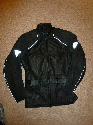 Schwarze Motorrad-Lederjacke, Gr. S in Ludwigshafen