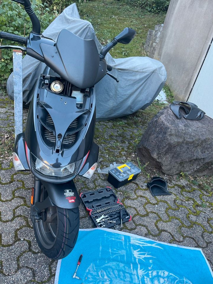 Aprilia SR50 25&50 Papiere in Remscheid