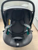 Britax Römer BabySafe iSize mit isofix Station Hessen - Weilrod  Vorschau