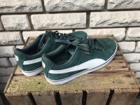 Puma Sneaker, dunkelgrün, Größe 44, wie neu Niedersachsen - Bramsche Vorschau