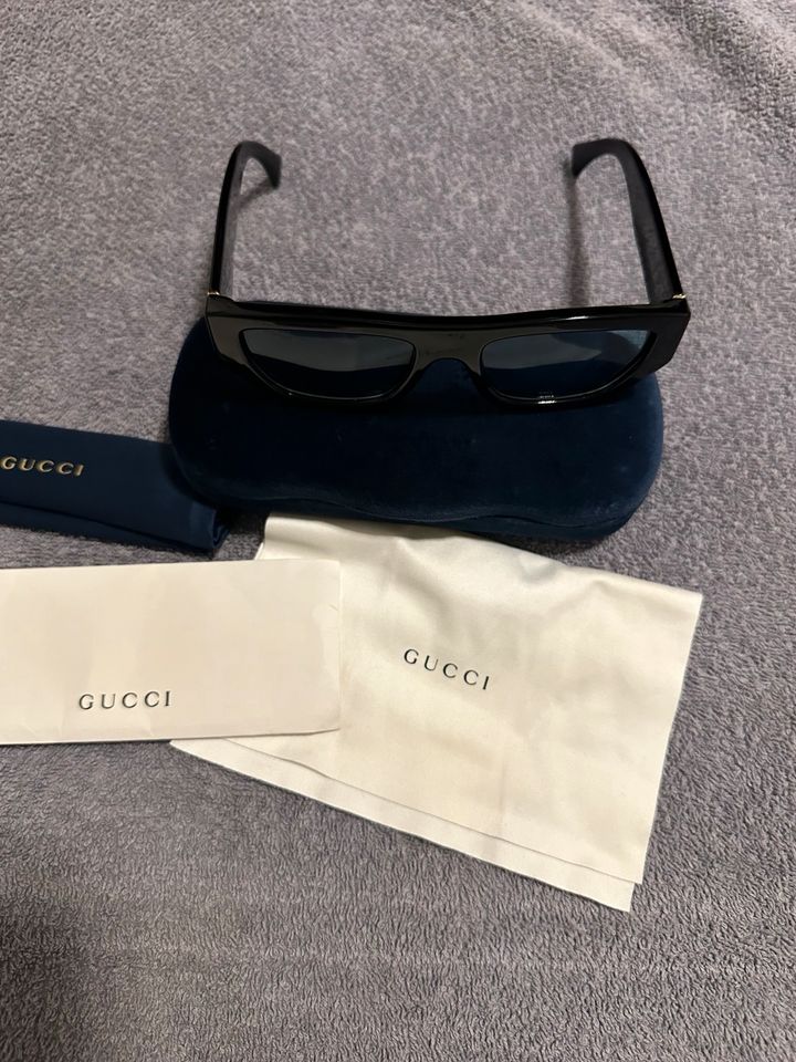 GUCCI DAMEN SONNEN BRILLE in Hannover