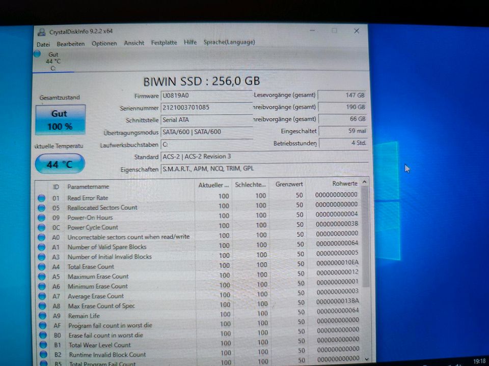 GPD MicroPC 8GB Ram 256GB SSD - Windows 10 Pro in Dresden