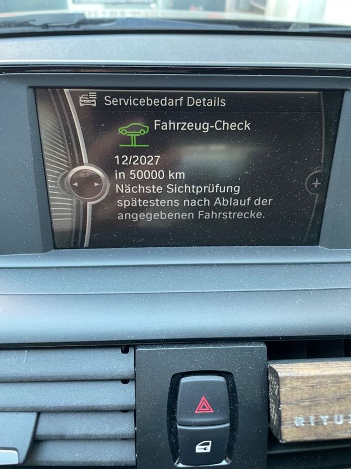 BMW 116i - 2. Hand, wenig KM in Hildesheim