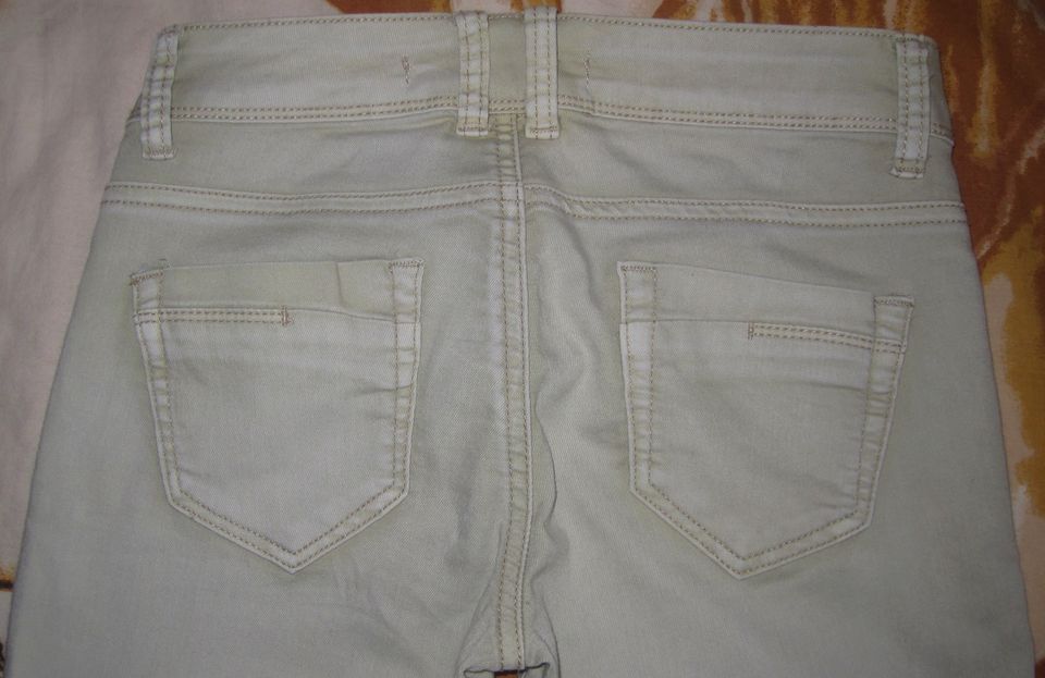 Jeans Capri 7/8 ONE LOVE Colloseum Beige Gr.146-152 in Ottobrunn