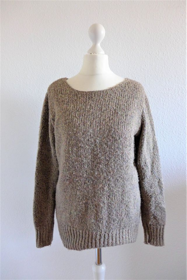 H&M Divided Pulli Pullover beige braun gold Gr. 34/36 XS S in München