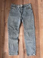 Highwaist/Gerade geschnitten Jeans Blau Niedersachsen - Uelzen Vorschau