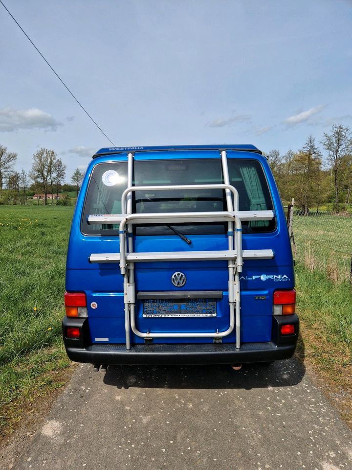 VW T4 Multivan mit Aufstelldach in Wildenbörten
