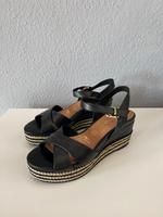 Damen Keilabsatz Sandalette TAMARIS Gr. 37 NEU Bayern - Forchheim Vorschau