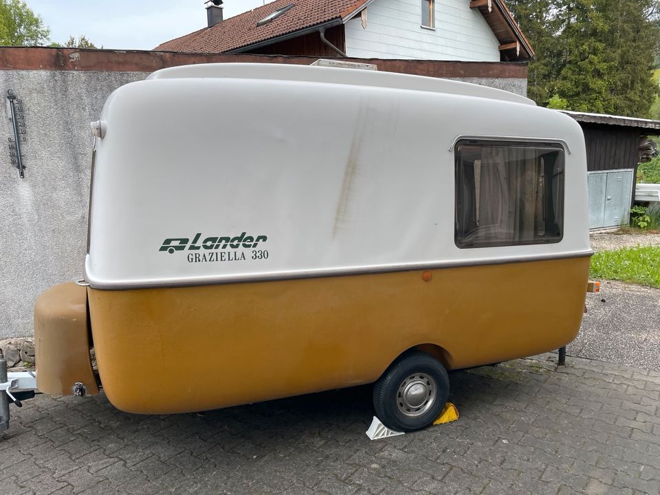Wer kann mir helfen.Suche Scheibe für Wohnwagen Lander 330 in Isny im Allgäu