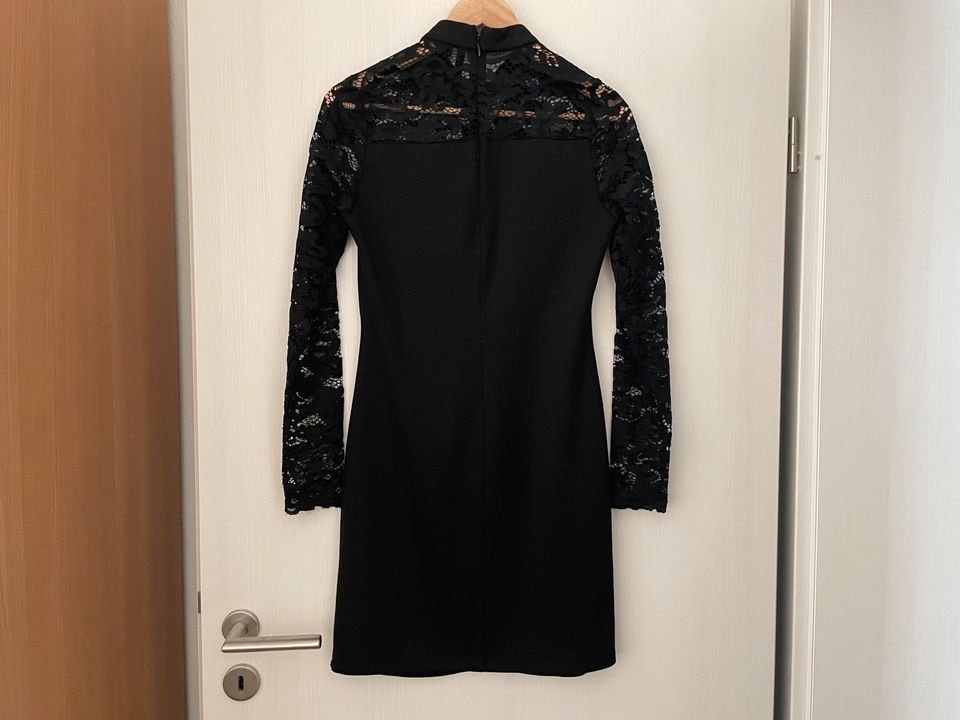 Kleid Etuikleid mit Spitze Gr. S von Vero Moda in Vöhringen