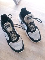 Adidas Schuhe Guter Zustand Gr.44 2/3 Sachsen-Anhalt - Quedlinburg Vorschau