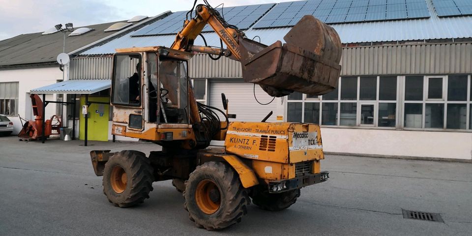 Mecalac 11 CXi Mobilbagger Radlader Geländestapler Teleskoplader in Riedlhütte