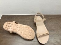 Prada Kinder Mädchen Schuhe Sandalen Größe 33 Bayern - Bad Heilbrunn Vorschau